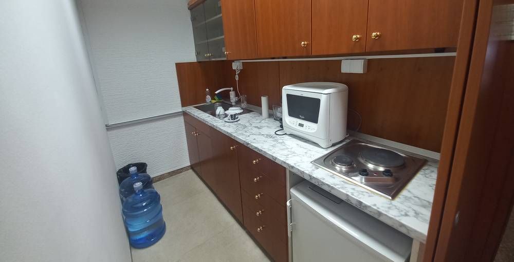 Pritličen poslovni prostor z lastnim vhodom, Velenje