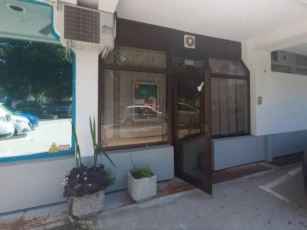 Pritličen poslovni prostor z lastnim vhodom, Velenje